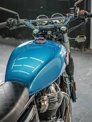 Tratamiento cerámico y coating protector para moto en Torrejón de Ardoz